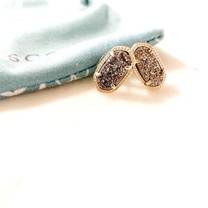 EUC Grwy Drusy stud earrings, hardly worn